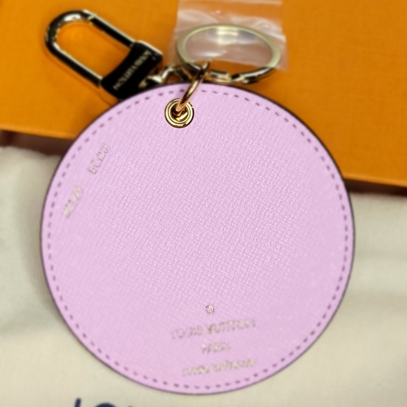 New LOUIS VUITTON Christmas 2021 Animation,Japan Bag Charm & Key Holder,Limited - Picture 8 of 16